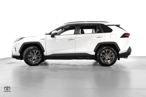 2021 Toyota RAV4 Hybrid GXL-2WD image 8