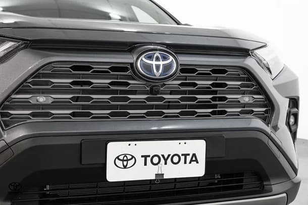 2023 Toyota RAV4 Hybrid Cruiser-AWD image 13