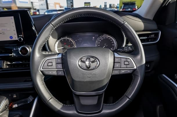 2023 Toyota KLUGER GX-2WD image 11