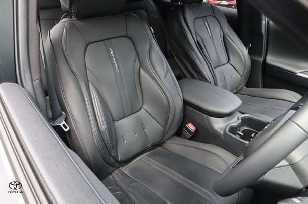 2022 Toyota RAV4 Hybrid XSE (2WD) image 16