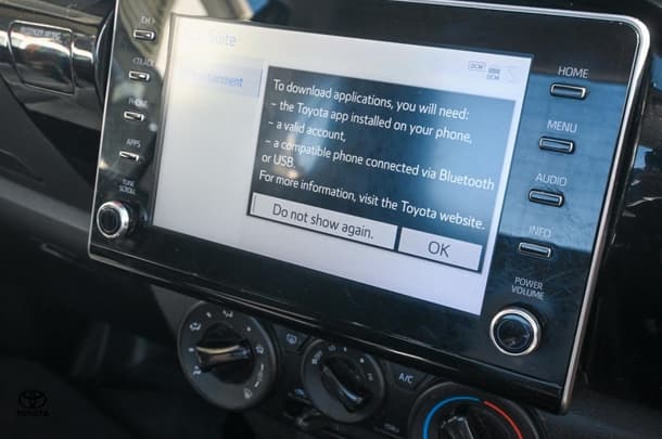 2021 Toyota HILUX Workmate image 20