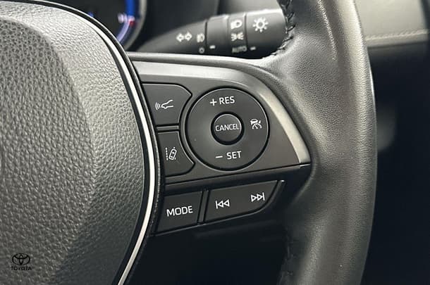 2023 Toyota Rav4 Hybrid GX-2WD image 23