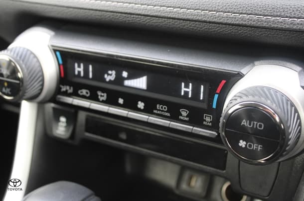 2023 Toyota RAV4 Hybrid GX-2WD image 31