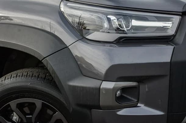 2023 Toyota Hilux 4x4 Rogue image 5