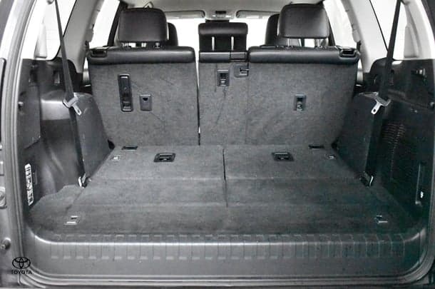 2019 Toyota Prado VX image 17