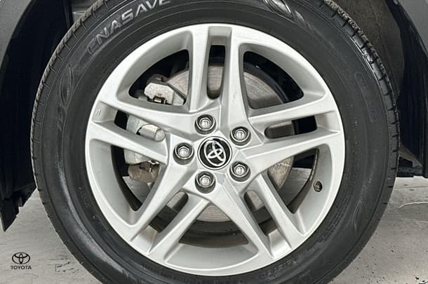 2023 Toyota CH-R GXL-2WD image 11