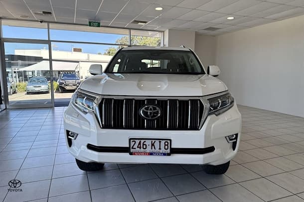 2022 Toyota Prado GXL image 3