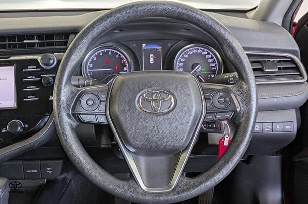 2019 Toyota Camry Ascent image 23