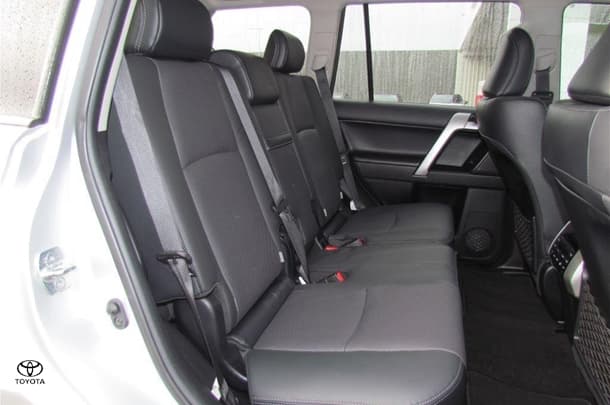2023 Toyota Prado VX image 22