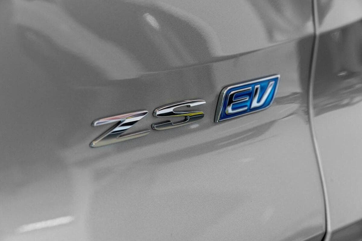 2024 MG ZS EV Essence Auto MY23 image 11
