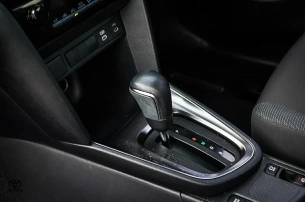 2024 Toyota Yaris Cross Hybrid GX image 25