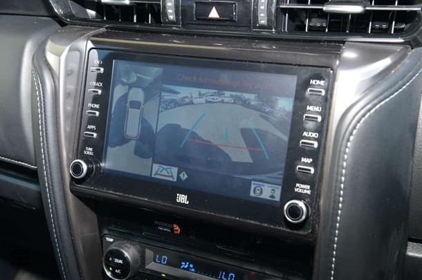 2023 Toyota Fortuner Crusade image 13