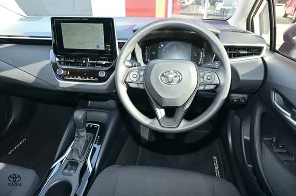 2025 Toyota Corolla Sedan Hybrid Ascent Sport image 9
