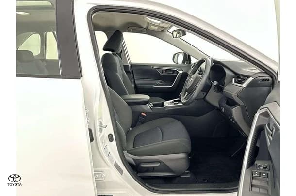 2023 Toyota Rav4 Hybrid GX AWD image 15