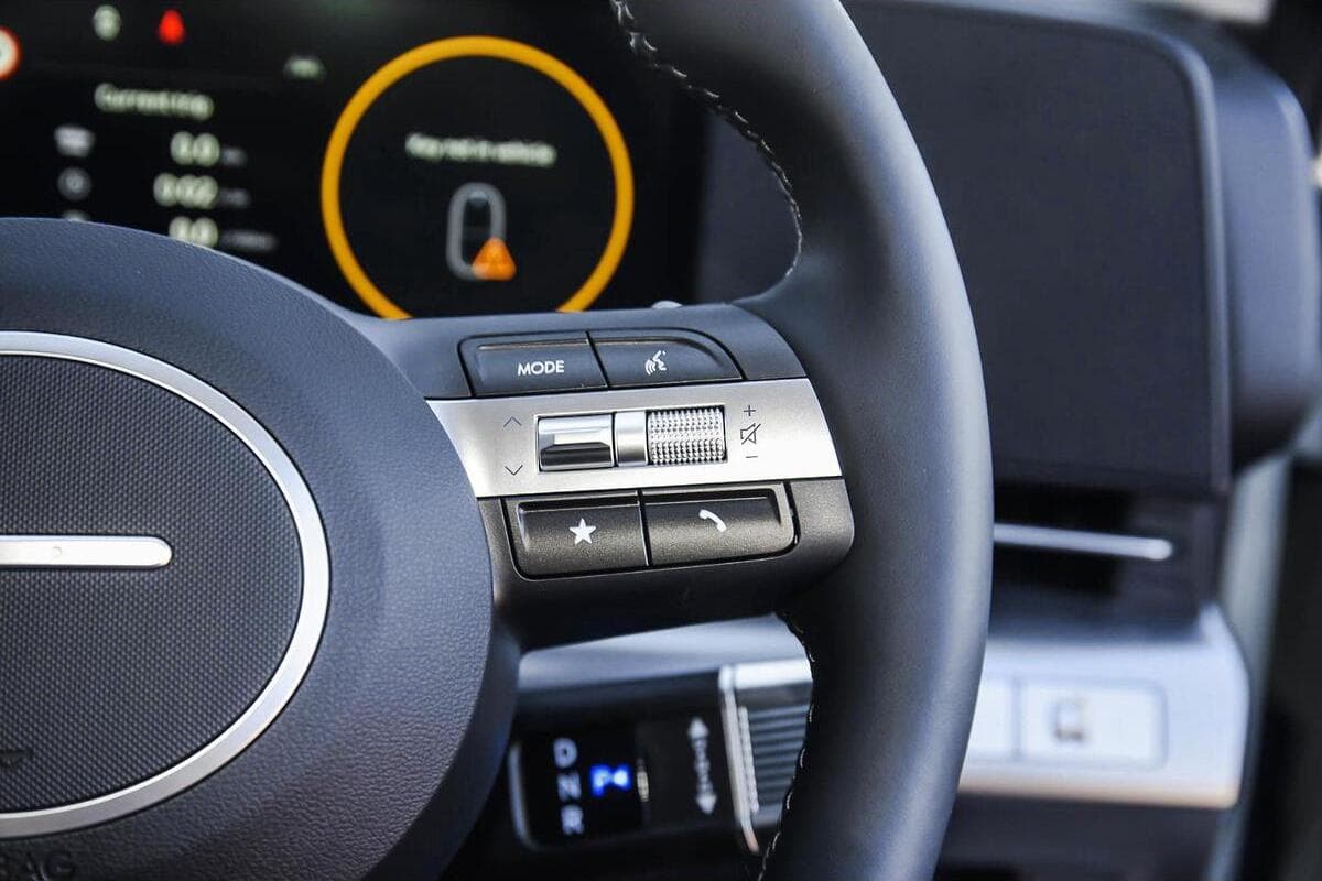 2024 Hyundai Kona Premium Auto 2WD MY25 image 19