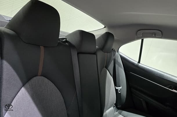 2020 Toyota Camry Hybrid Ascent Sport image 28