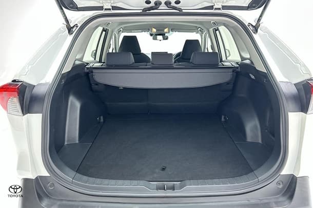 2021 Toyota RAV4 Hybrid GX AWD image 21