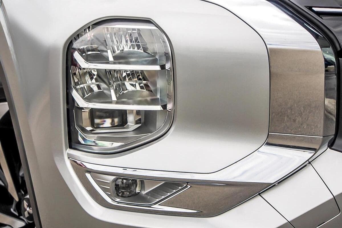 2025 Mitsubishi Outlander Exceed Tourer ZM Auto AWD MY24 image 17