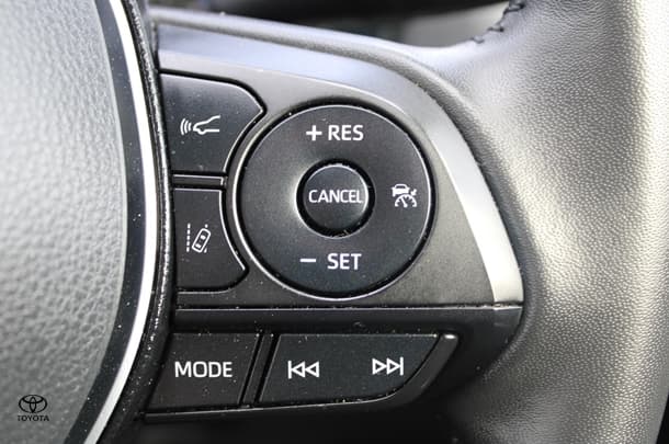 2023 Toyota RAV4 Hybrid GX-2WD image 26