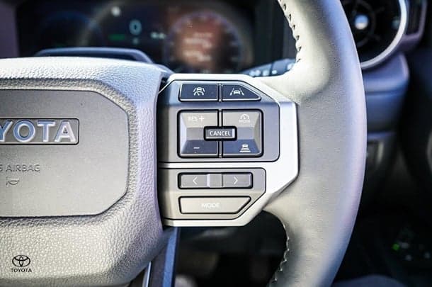 2024 Toyota Prado Kakadu image 20