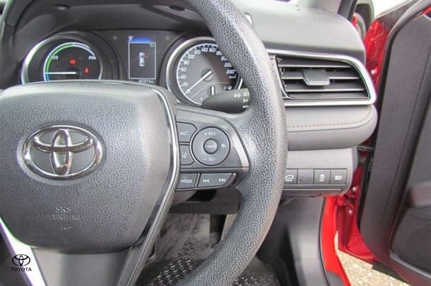 2021 Toyota Camry Hybrid Ascent image 10