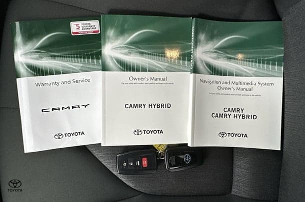 2020 Toyota Camry Hybrid Ascent image 4