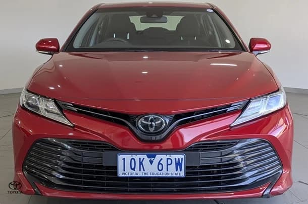2019 Toyota Camry Ascent image 4