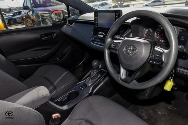 2018 Toyota Corolla Ascent Sport image 7