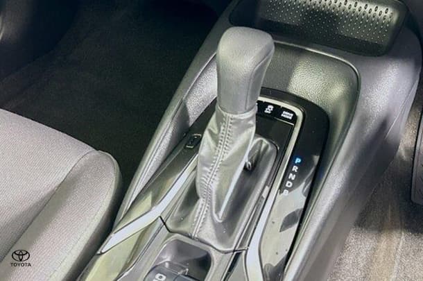 2023 Toyota Corolla Sedan Hybrid Ascent Sport image 17