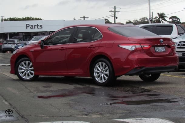 2021 Toyota Camry Hybrid Ascent image 6