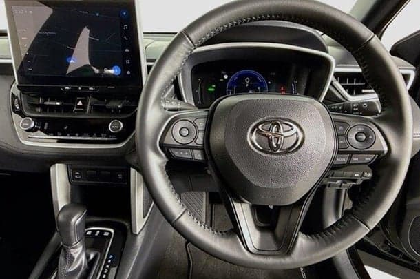 2024 Toyota Corolla Cross HV GXL image 18