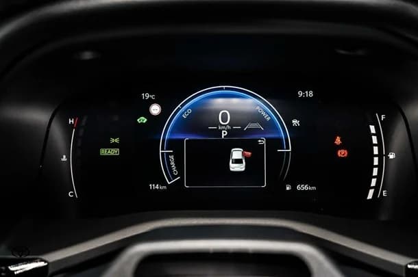 2025 Toyota Camry Hybrid Ascent Sport image 23