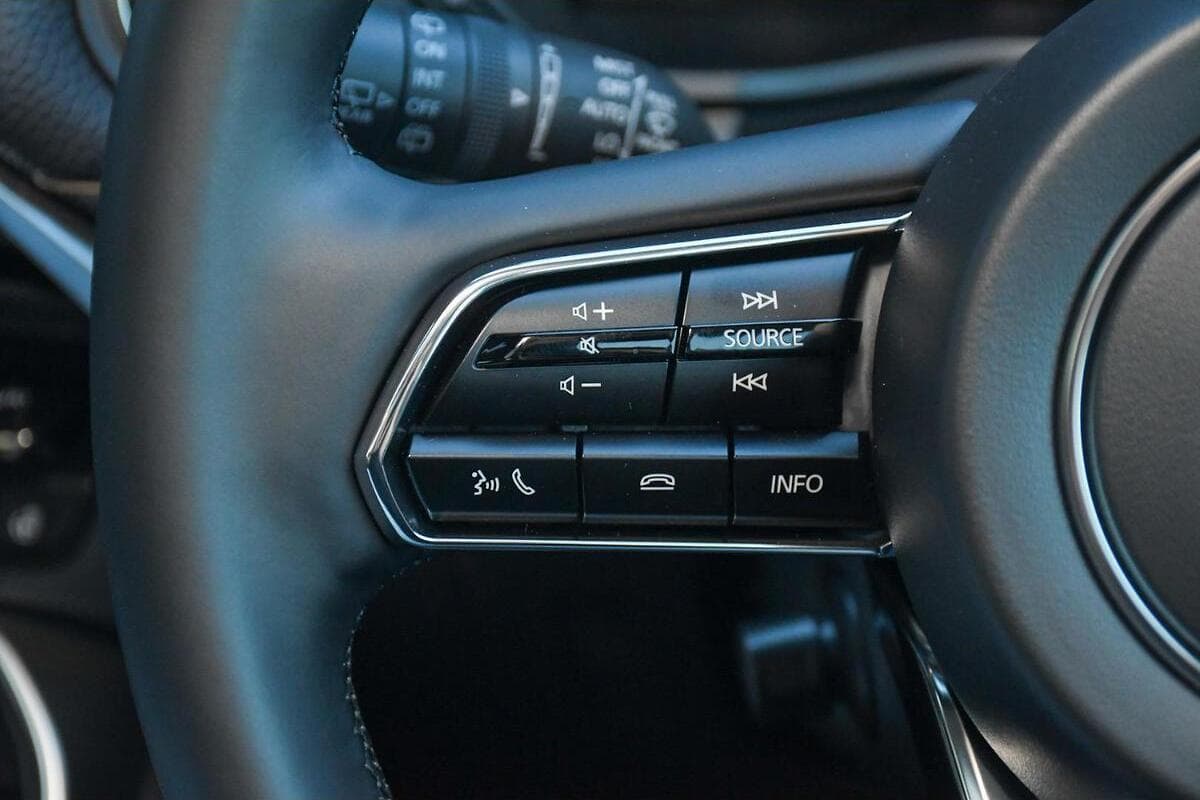 2025 Mazda CX-60 D50e GT KH Series Auto i-ACTIV AWD image 18