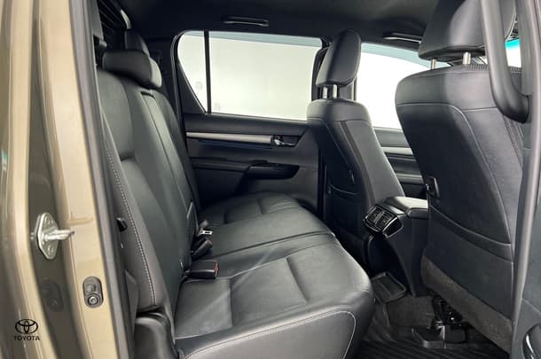 2023 Toyota Hilux 4x4 Rogue image 16