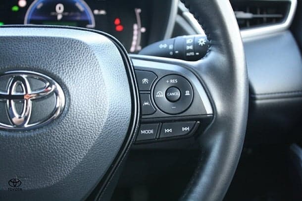 2022 Toyota Corolla Cross Hybrid GXL image 25