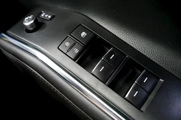 2023 Toyota Kluger Hybrid GRANDE image 18