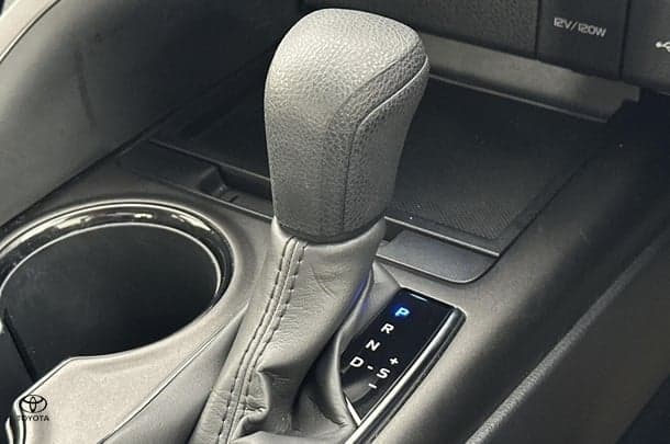 2023 Toyota Camry Hybrid Ascent image 26