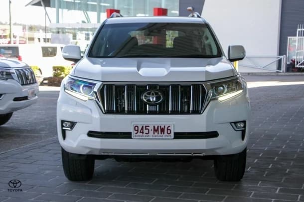 2023 Toyota Prado GXL image 5