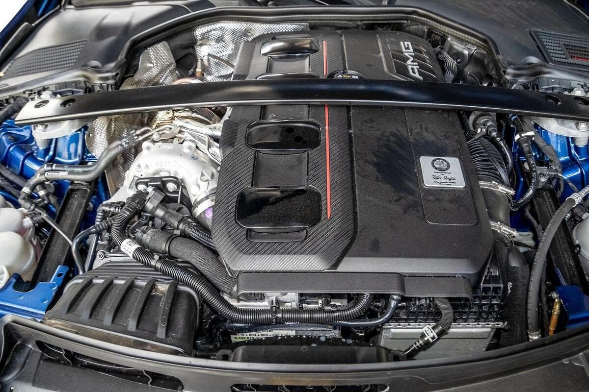 2024 Mercedes-Benz C-Class C63 AMG S E Performance Auto 4MATIC+ image 10