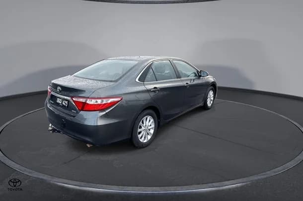 2016 Toyota CAMRY Altise image 8