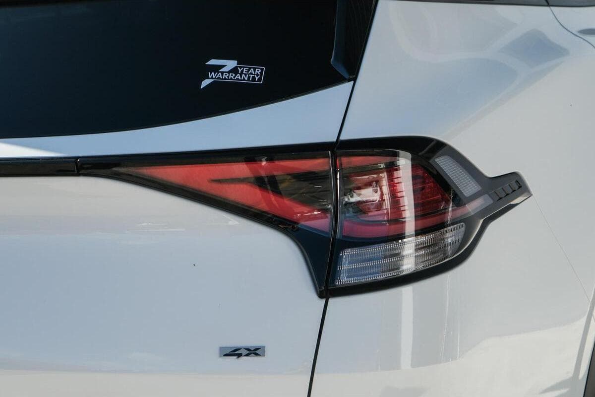 2024 Kia Sportage SX+ Auto AWD MY25 image 17