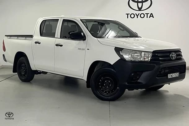 2024 Toyota Hilux Workmate image 1