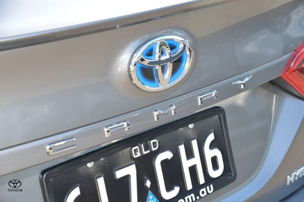 2021 Toyota Camry Hybrid SL image 20