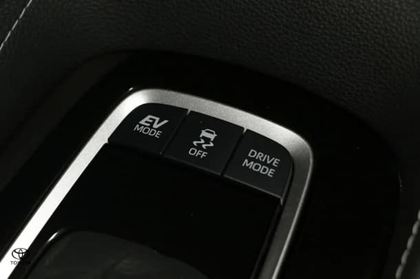 2022 Toyota Corolla Hatch Hybrid ZR image 18
