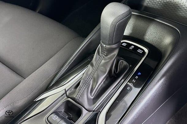 2023 Toyota Corolla Sedan Hybrid Ascent Sport image 17