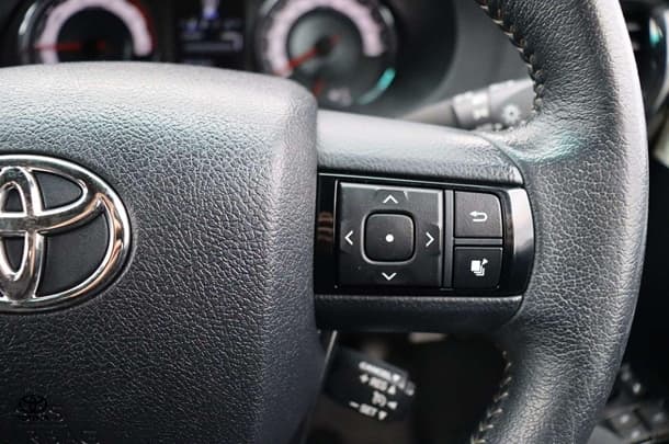 2018 Toyota Hilux 4x4 Rugged X image 16