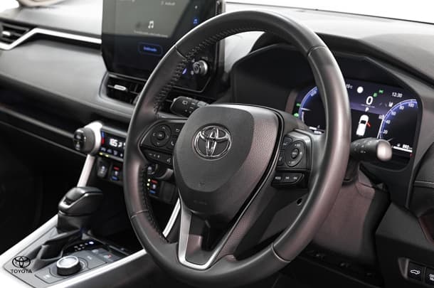 2023 Toyota RAV4 Hybrid Cruiser-AWD image 23