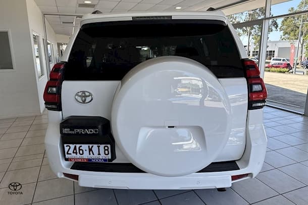 2022 Toyota Prado GXL image 6