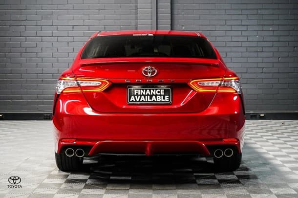 2019 Toyota Camry SX image 6