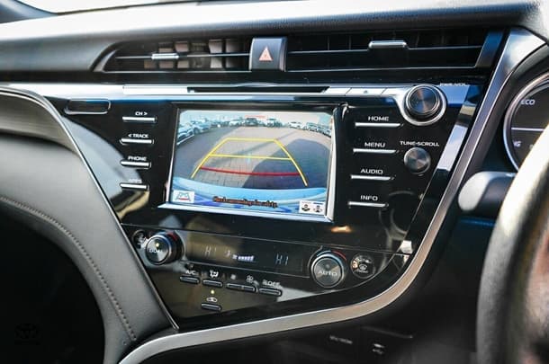 2019 Toyota Camry Hybrid Ascent image 22